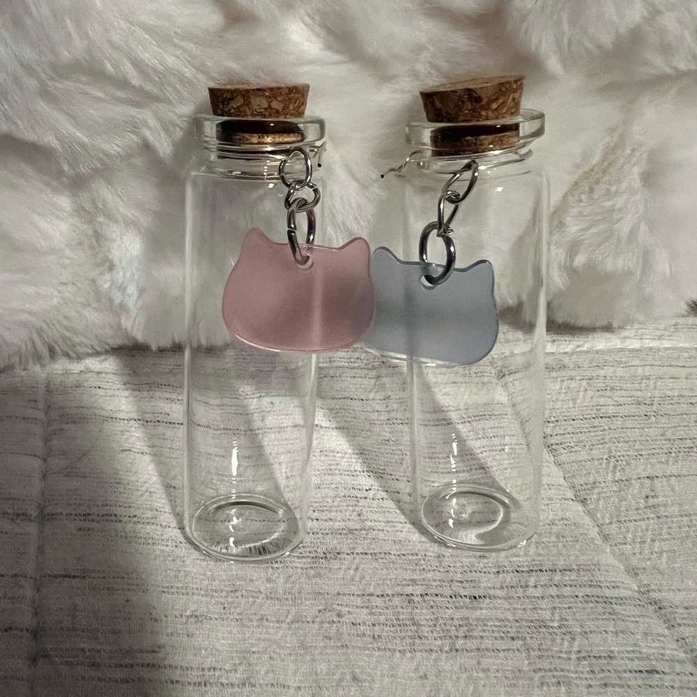 Cute Cat-Shaped Small Glass Bottles